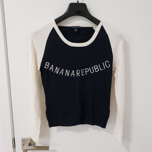Banana republic Sweater (M) - Picture 1 of 3